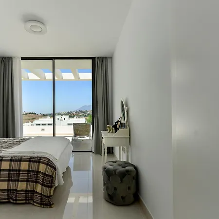 Cataleya 9 Duplex * Эстепона